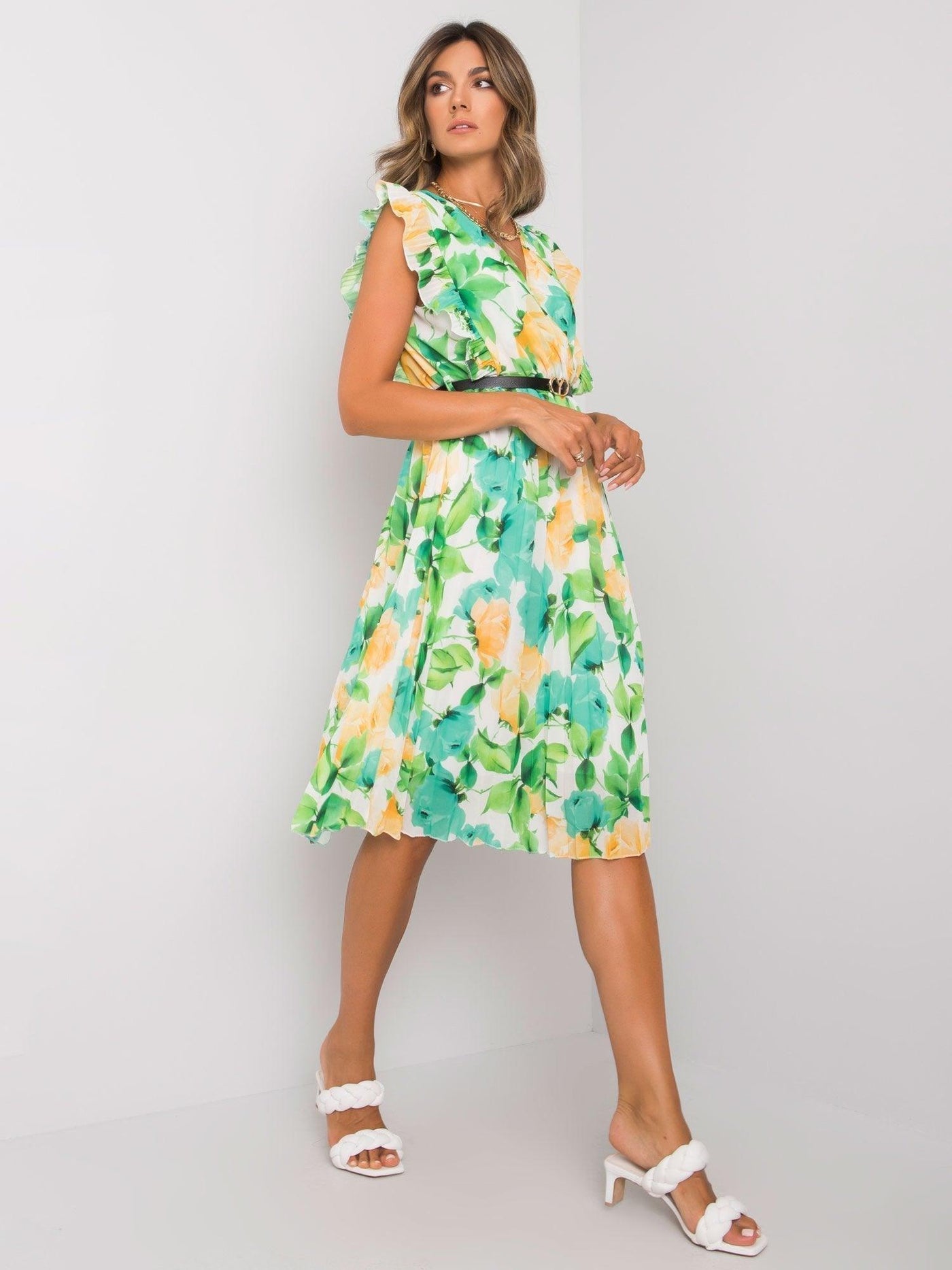 V-Neck Ruffle Sleeveless Flower Dress